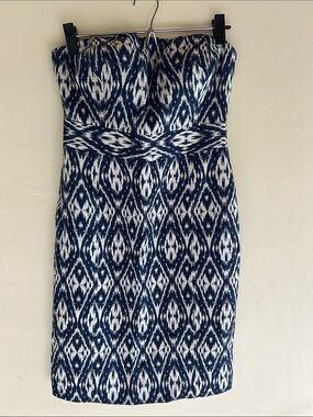 Banana Republic Strapless Navy and White Patterned Sheath Dress